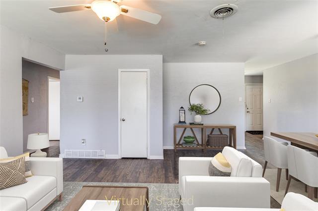Building Photo - 4833 Harper Dr
