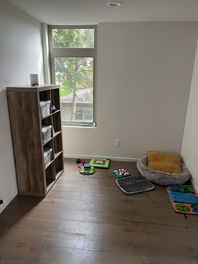 Second floor lobby - 1535 NW 65th St