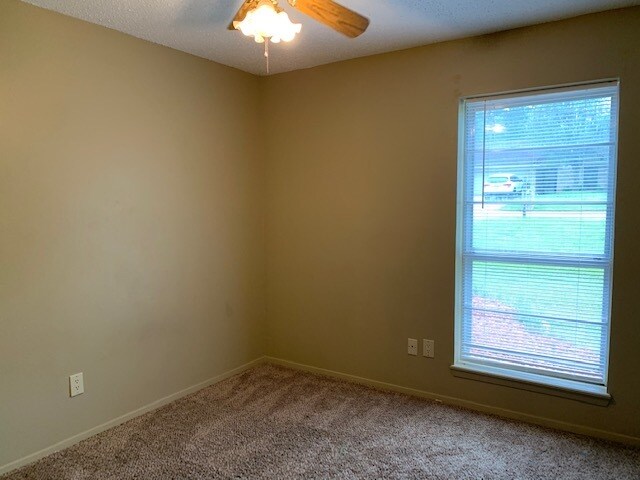 Building Photo - 1317 Baxley Ln