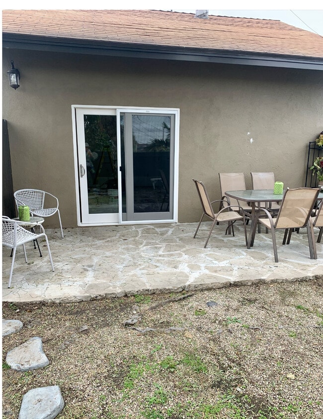 Patio and furniture - 8208 Truxton Ave House