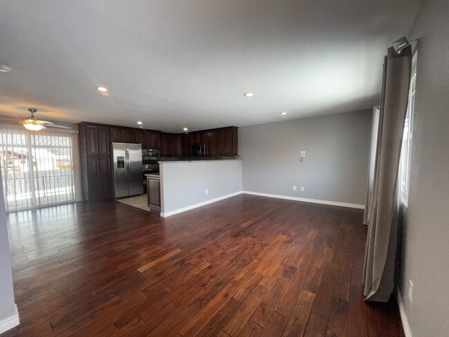 Building Photo - $0 DEPOSIT OPTION. LUXURY ARVADA RENTAL: U...