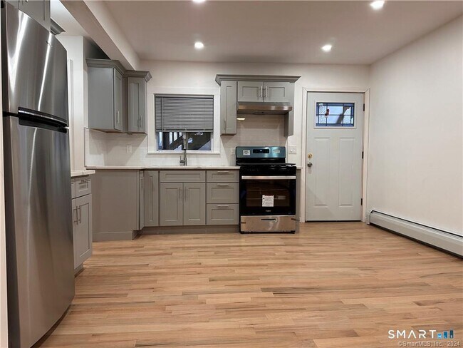 Foto del edificio - 192 Peace St