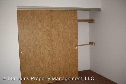 Building Photo - 4004 SW Beaverton Hillsdale Hwy