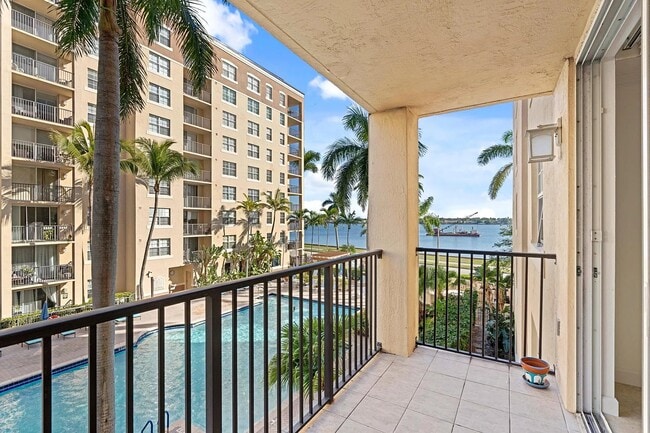 Balcony view of the intracoastal - 1801 N Flagler Dr