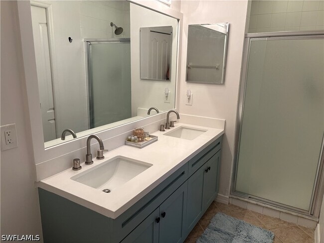 Foto del edificio - 2740 Cypress Trace Cir