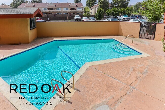 Foto del edificio - 15500 Foothill Blvd
