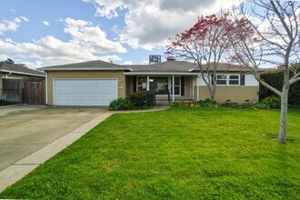 Building Photo - 3108 Pennland Dr