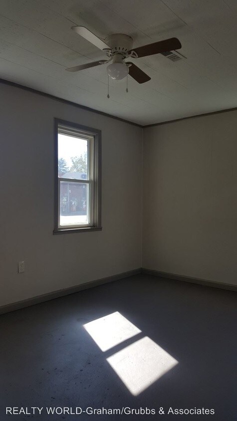 Building Photo - 2 br, 1 bath House - 9361 Morgan Street