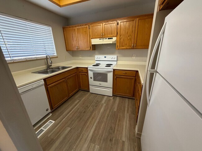 Foto del edificio - 4985 W 7th St