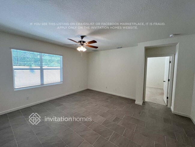 Building Photo - 9667 Seaspray Dr