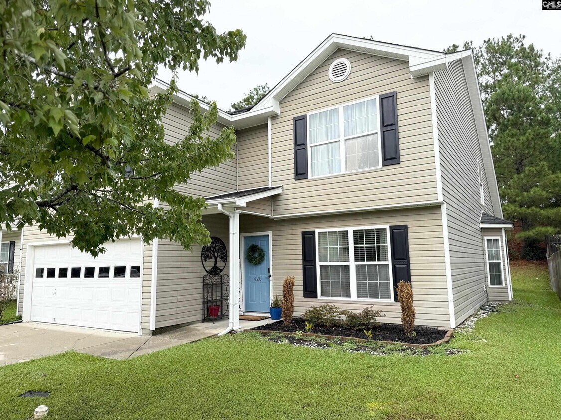 Primary Photo - 420 Buttonbush Ct