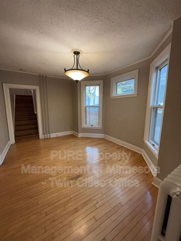 Building Photo - 511 W 22nd St