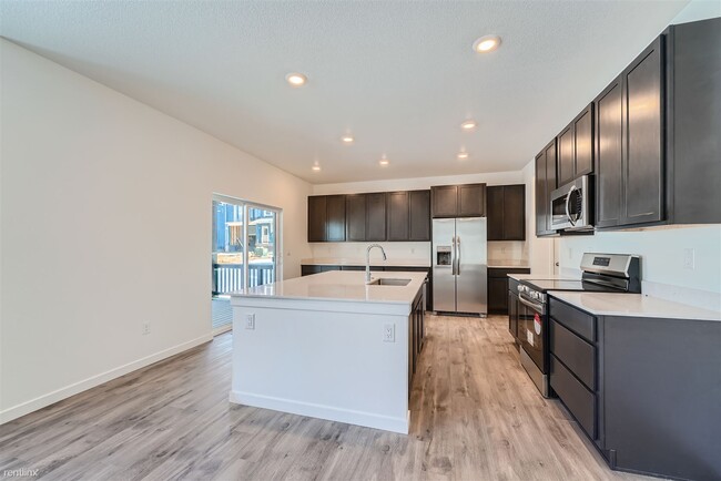 Foto del edificio - 4 br, 2.5 bath House - 24475 East Atlantic...