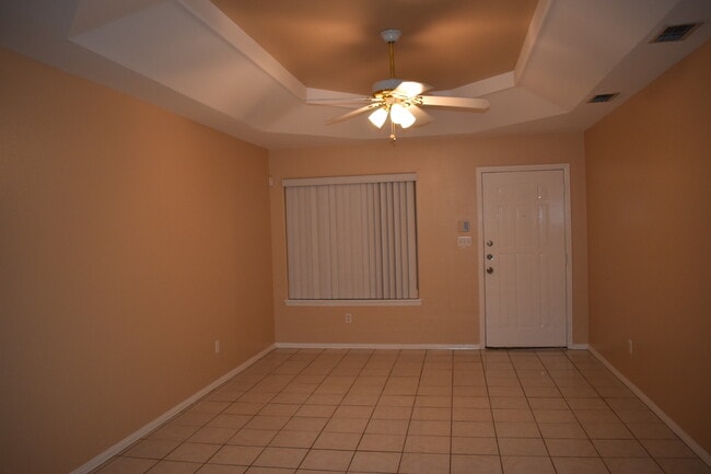 Building Photo - 6800 N 8th St