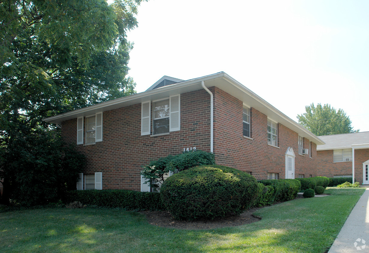 Primary Photo - 1413 King Ave