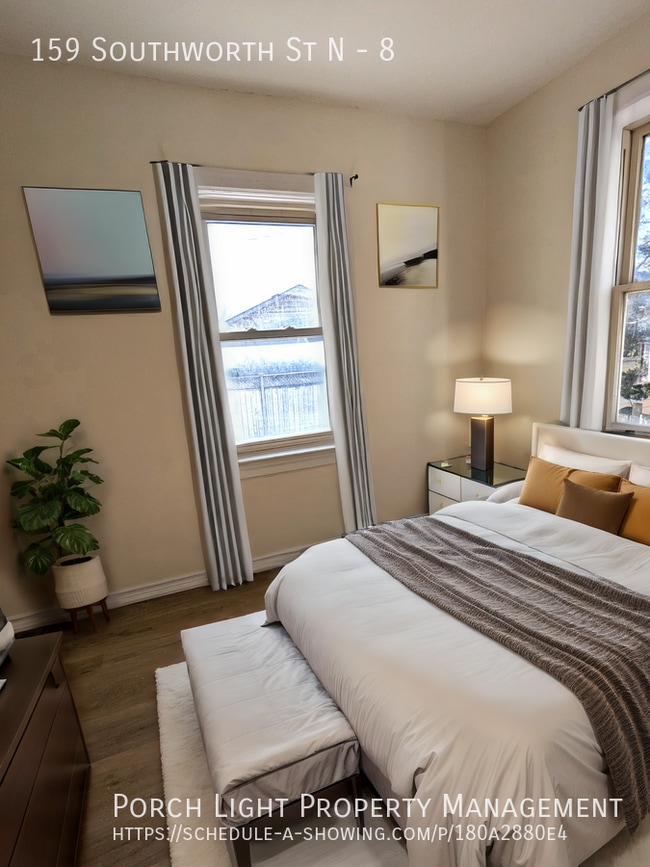 Building Photo - Renovated Bachelor Unit with Private Kitch...