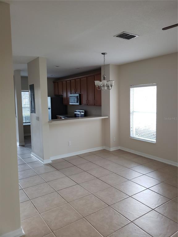 Foto del edificio - 10325 Manderley Way