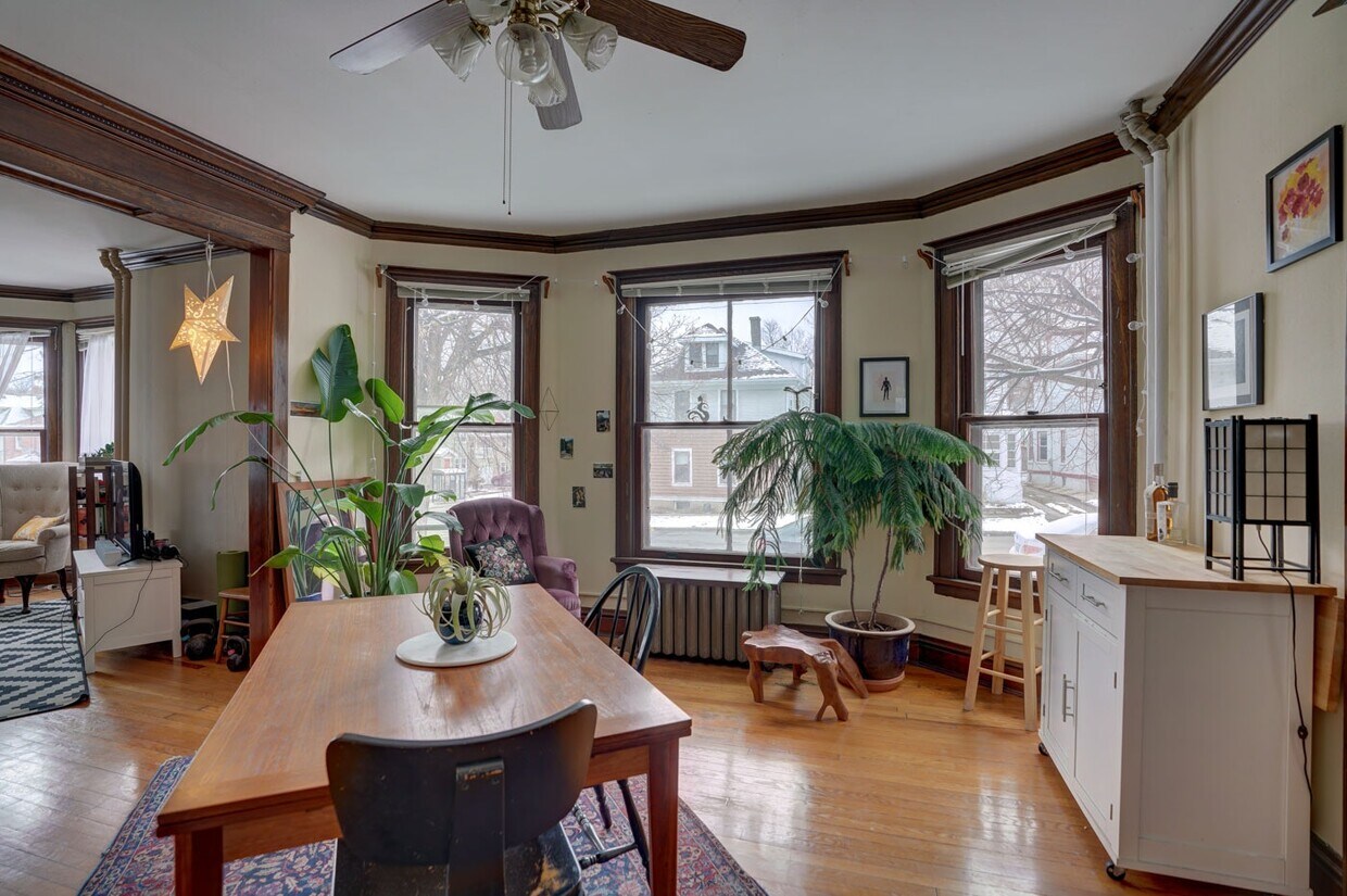Primary Photo - 1049 East Gorham Street, Unit 1