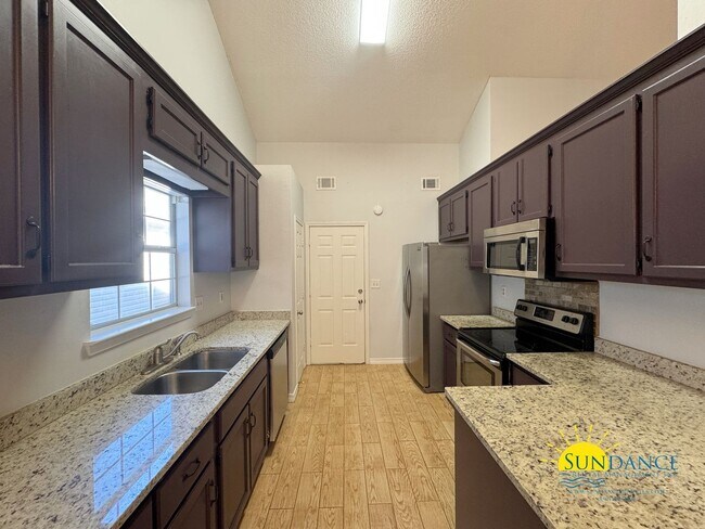 Foto del edificio - Charming 3-Bedroom Home in Indigo Village,...