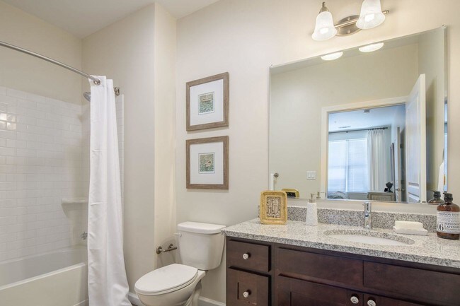 Building Photo - 1 bedroom in Belmont MA 02478