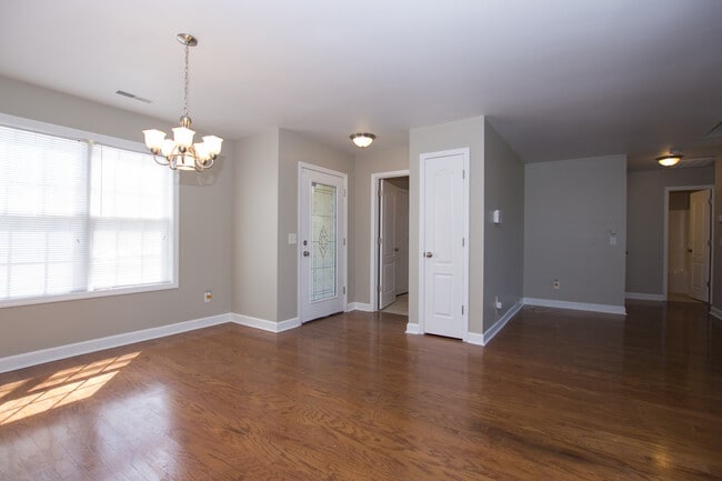 Building Photo - Half off first month rent move in special