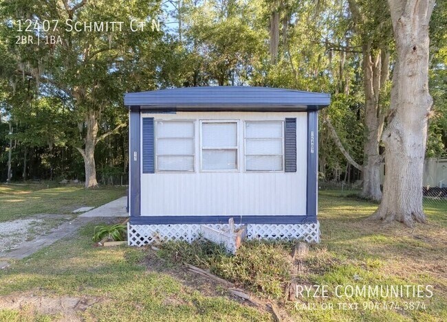 Foto del edificio - 12407 Schmitt Ct N