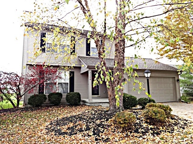 Primary Photo - 3300 Darby Glen Blvd
