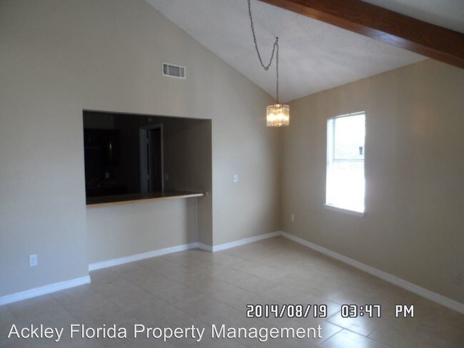 Foto del edificio - 6404 Hill Rd