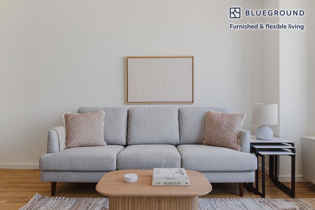 Foto del edificio - 4-75 48th Avenue-SI FL26-ID1612