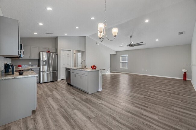 Foto del edificio - 378 Pentas Ln