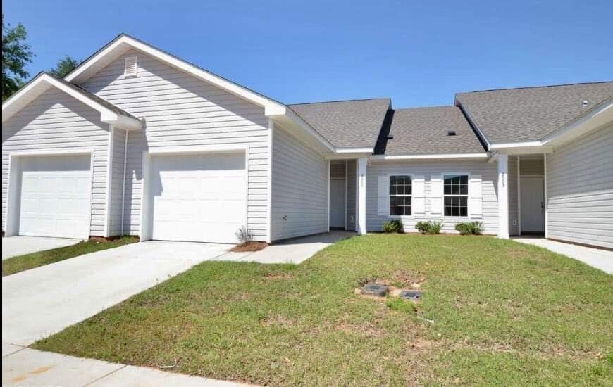 Foto principal - 2651 S Juniper St