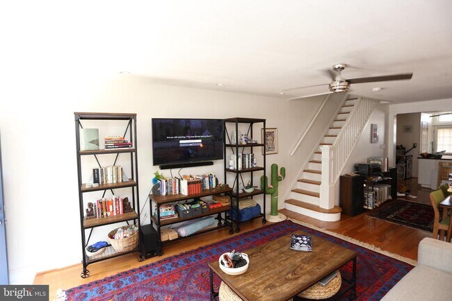 Foto del edificio - 3916 Hudson St