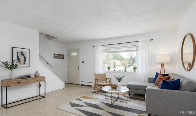 Foto del edificio - 108 Jenell Dr