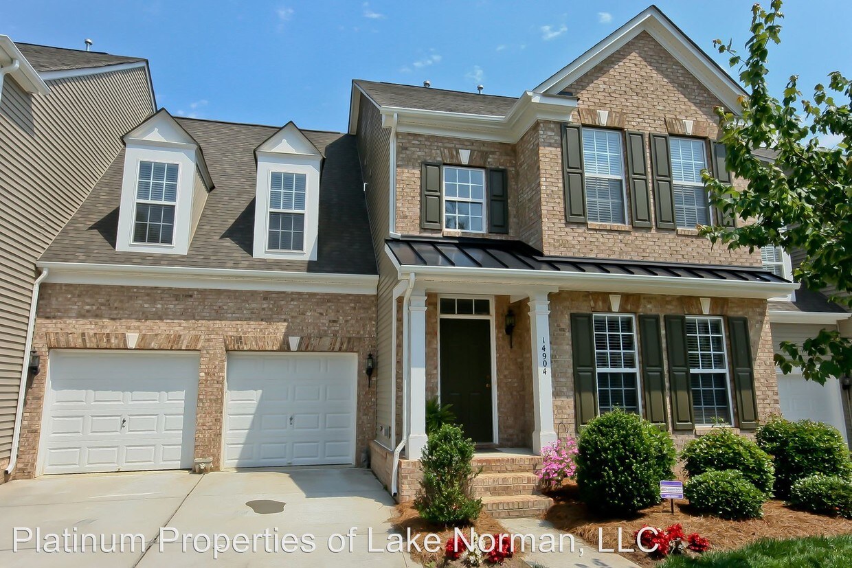 Foto principal - 14904 Rocky Top Dr