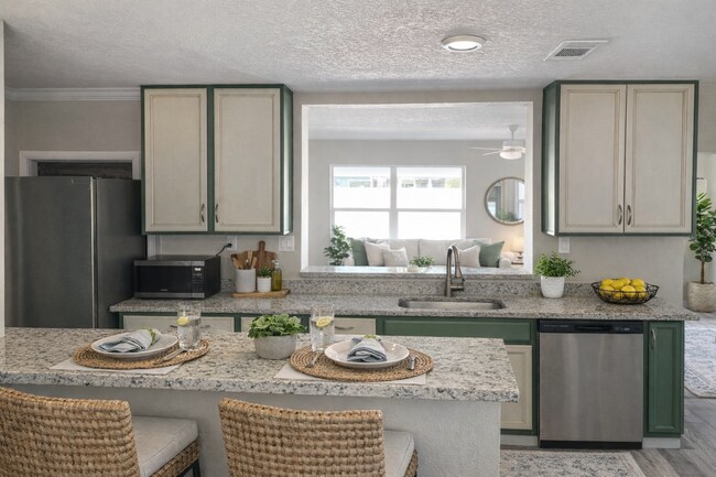 Building Photo - 8504 43rd Ave Dr W