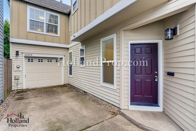 Foto del edificio - Lovely 3 Bedroom 2.5 Bathroom home in Beav...