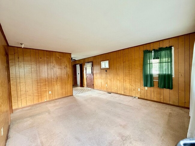Foto del edificio - 154 Franklin Dr