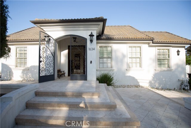 Building Photo - 1634 El Travesia Dr