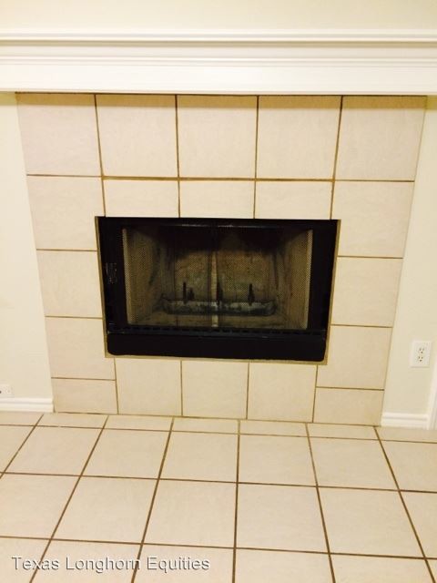 Building Photo - 11905 Rhulen Ct