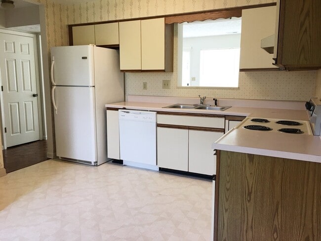 Building Photo - Mountain View Townhouse