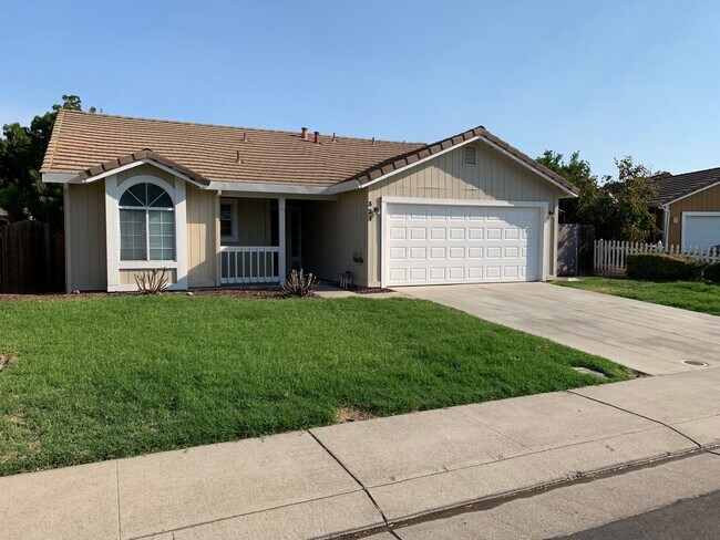 Foto del edificio - Beautiful Single Story Lathrop Home