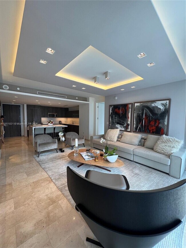 Foto del edificio - 88 SW 7th St