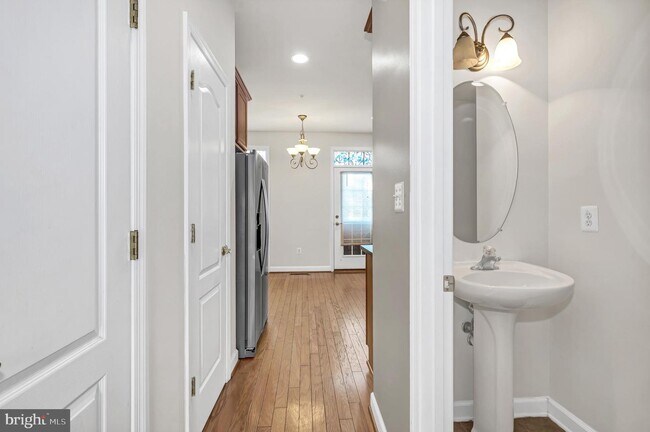 Foto del edificio - 551 Garrett A Morgan Blvd