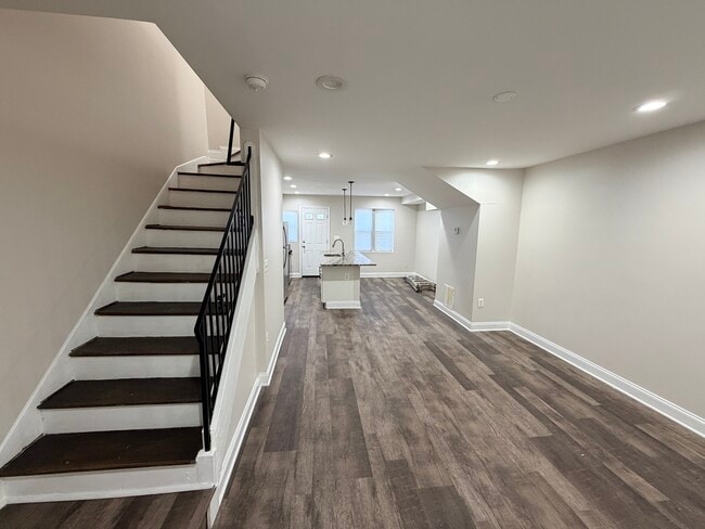 Welcome to 607 Cheraton - 607 Cheraton rd House