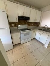 Building Photo - 95 NE 41st St