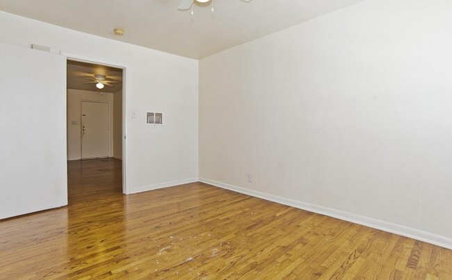 Building Photo - 3604 San Jacinto St