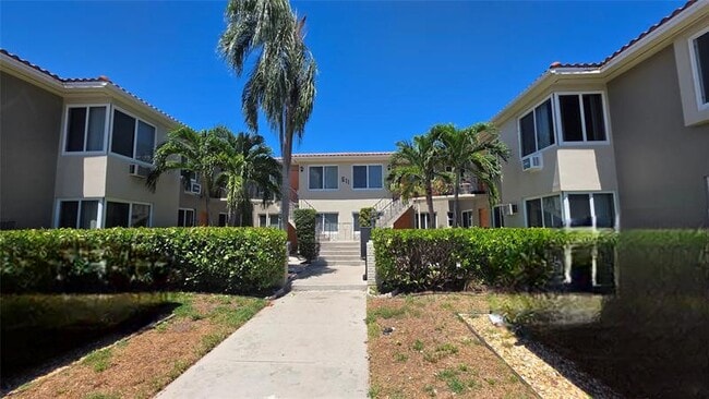 Foto del edificio - 611 Ponce de Leon Dr