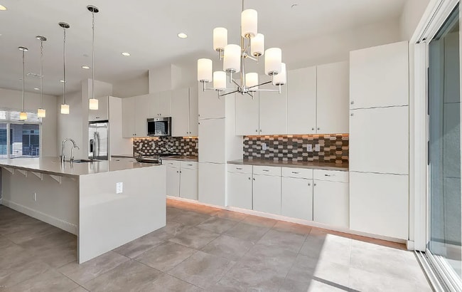 Foto del edificio - 6850 E McDowell Rd