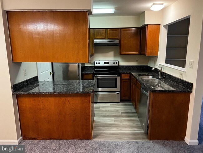 Foto del edificio - 20605 Shadyside Way