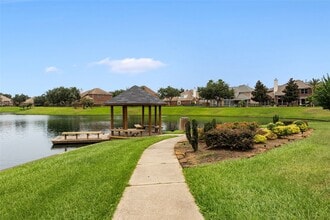 Building Photo - 3011 Grand Lakeview Dr